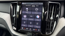 Volvo XC60 2.0 T8 [455] PHEV Ultra Dark 5dr AWD Geartronic Estate